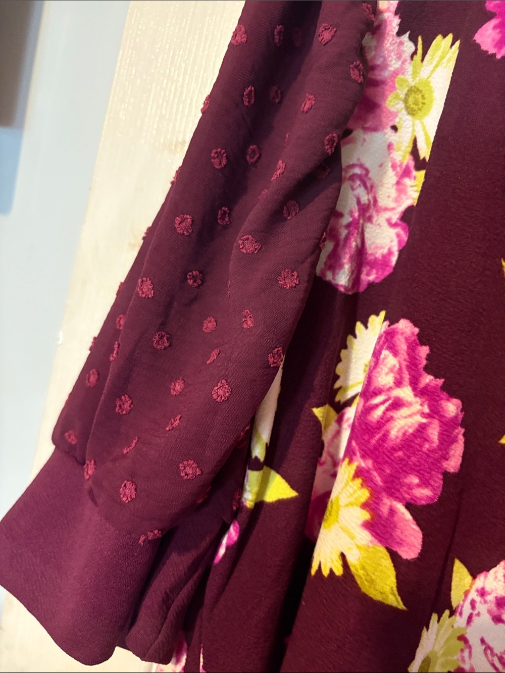 LuLaRoe Moriella Floral Peony & Daisy Blouse in Plum and Hot Pink - Picture 2 of 3
